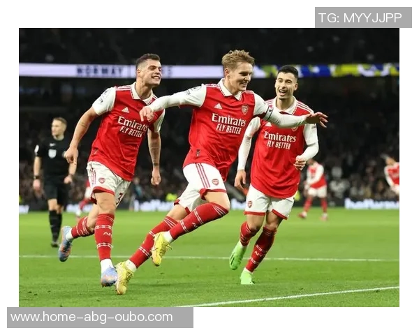 利兹联与诺丁汉森林的激烈对决谁能在英超赛场上笑到最后